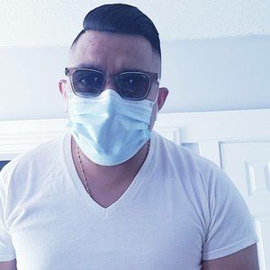 Meet your Posher, Manuel